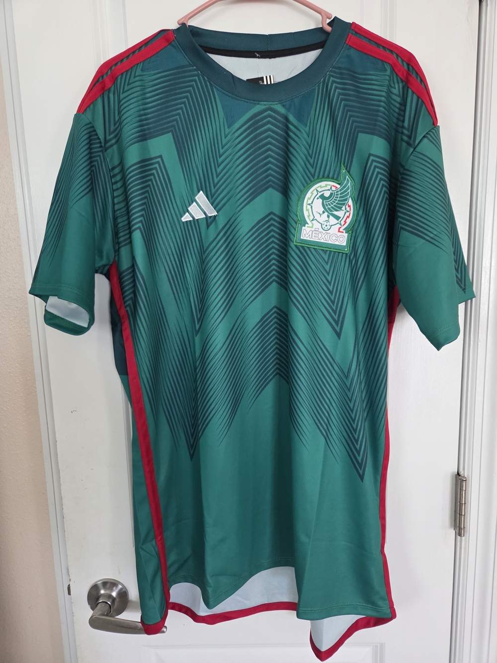 Mexico National Team Green Soccer Jersey with Red Accents